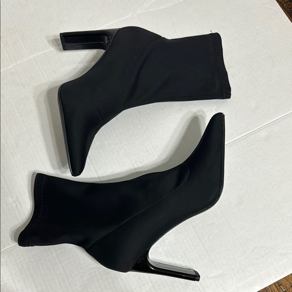 Boohoo ankle booties High Heel Sock Boots Wide fit size US 10      EU 41 or UK 8 - Picture 10 of 16